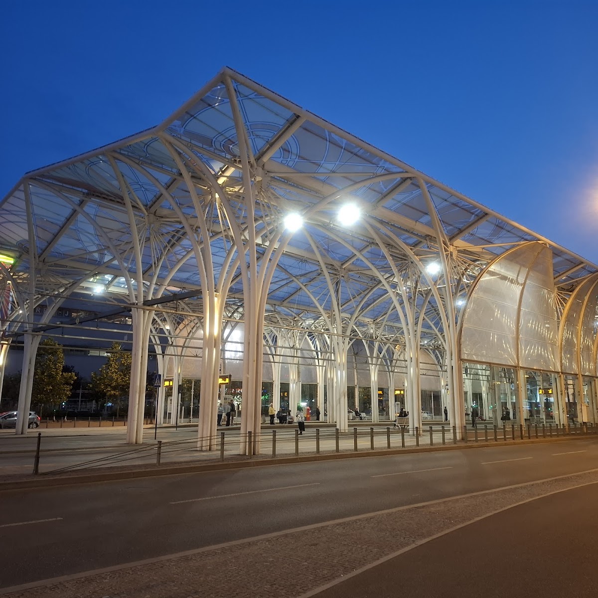 Piotrkowska Centrum / Stajnia Jednorożców