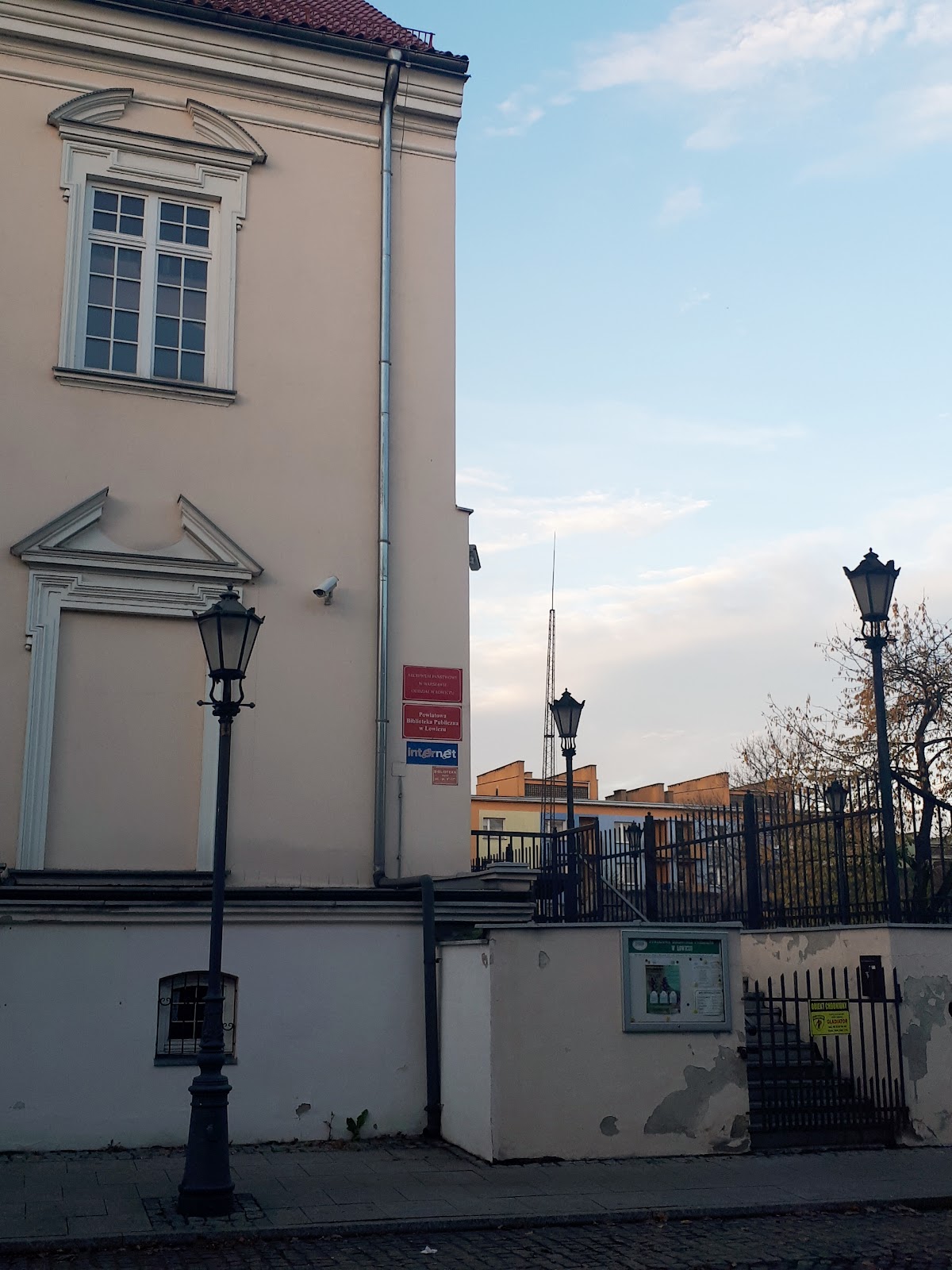 Powiatowa Biblioteka Publiczna w Łowiczu