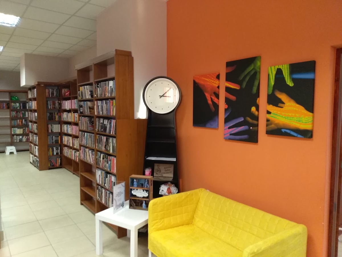 Miejska Biblioteka Publiczna Łódź-Górna – filia nr 11