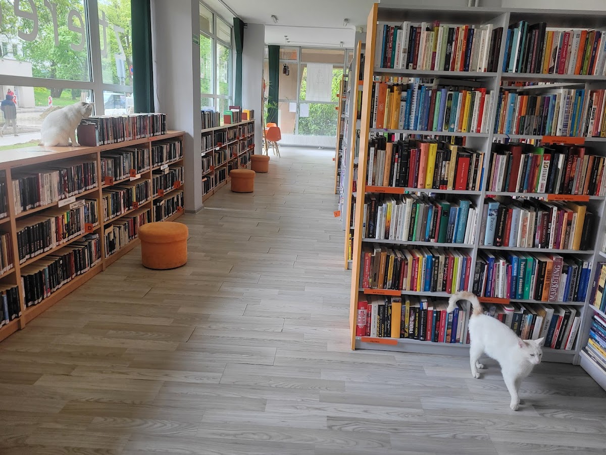Miejska Biblioteka Publiczna Łódź-Śródmieście – filia nr 9 (dla dorosłych)