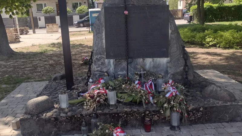 Pomnik Pomordowanych Mieszkańców Inowłodza