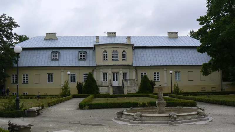 Dworek Olszewskich - Muzeum Regionalne w Bełchatowie