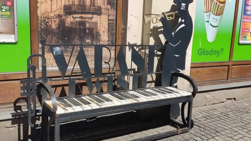 Ławeczka Kwinty z filmu "Vabank"