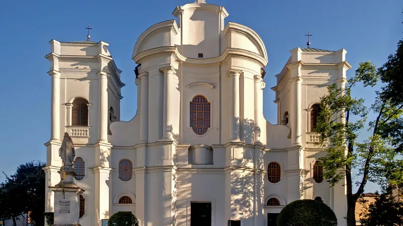 Kośćiół Rzymskokatolicki Ojców Pijarów