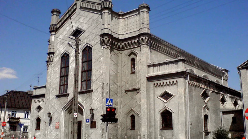 Miejska Biblioteka Publiczna im. Adama Próchnika w Piotrkowie Trybunalskim