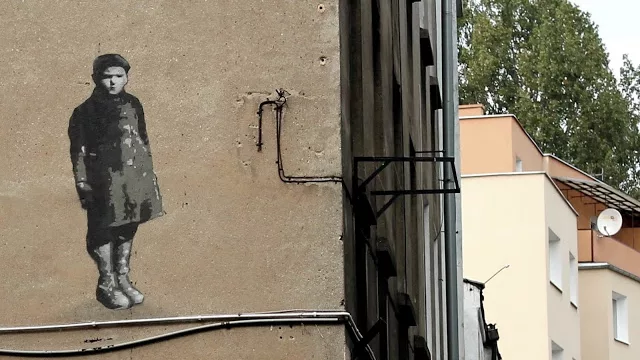 mural - Więzień obozu dla dzieci polskich - Piotr Saul i Damian Idzikowski, 2016