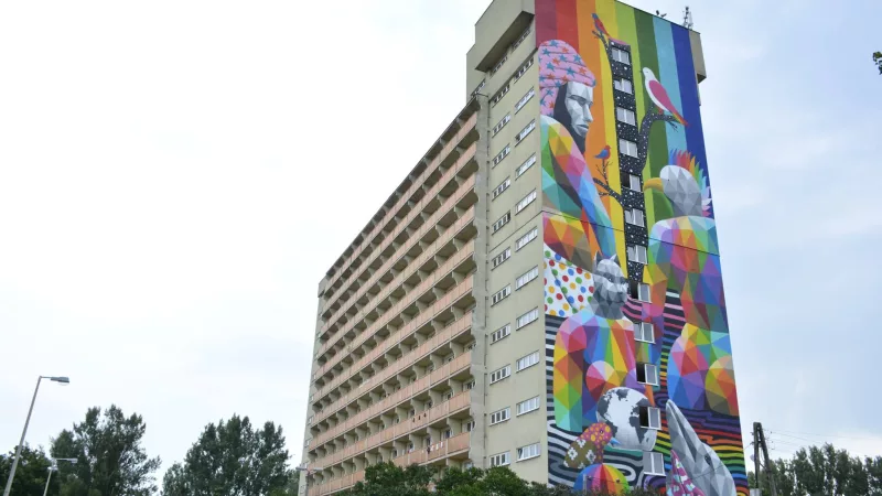 Mural - Okuda, Lumumby 12, X Dom Studenta UŁ 