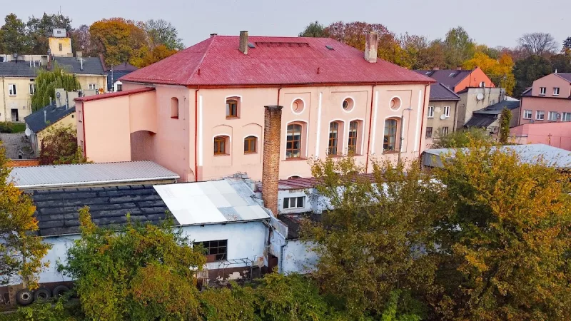 budynek dawnej synagogi żydowskiej