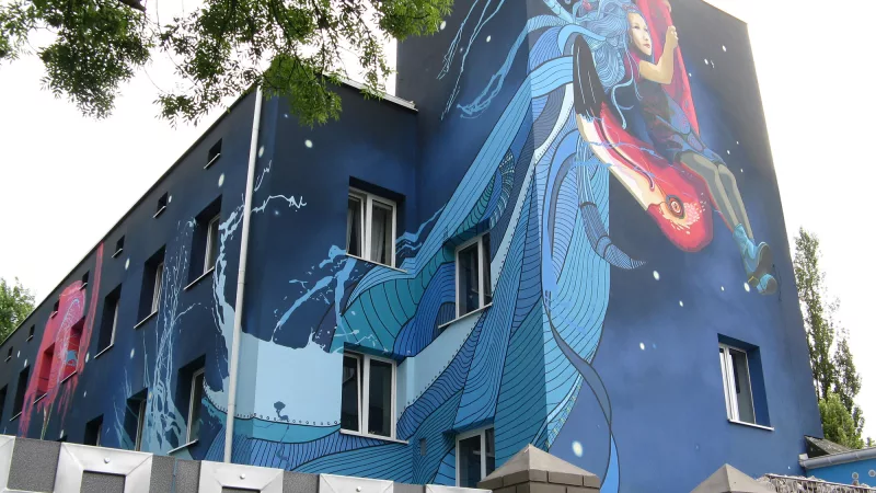 mural na budynku Fundacji Gajusz, 2014