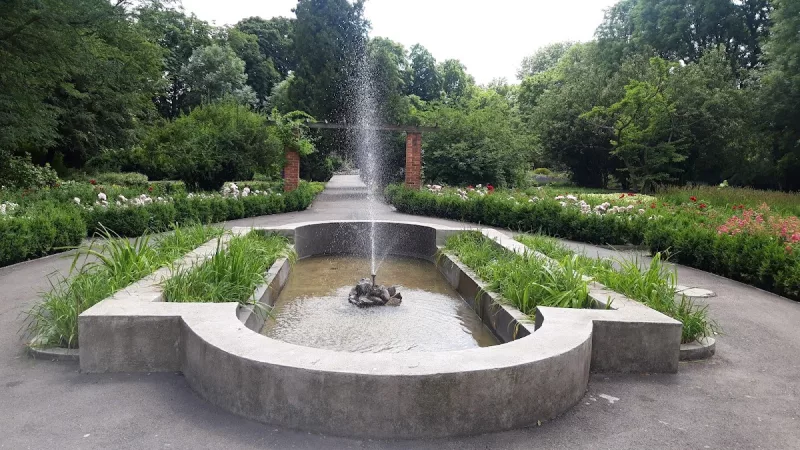 Park im. ks. Józefa Poniatowskiego