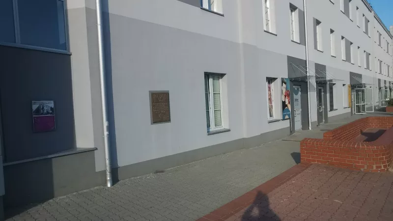 Skwerek kurierów Glovo