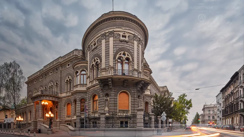Pałac Karola Poznańskiego / Akademia Muzyczna im. Grażyny i Kiejstuta Bacewiczów
