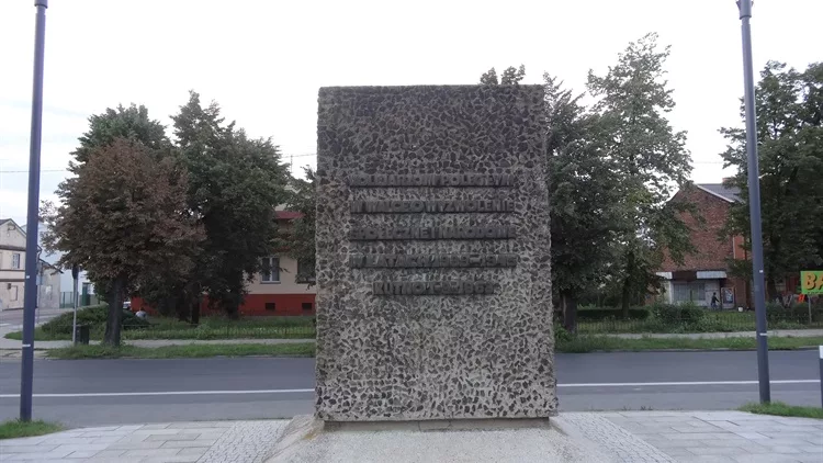 Pomnik ku czci kolejarzy poległych w latach 1939-1945