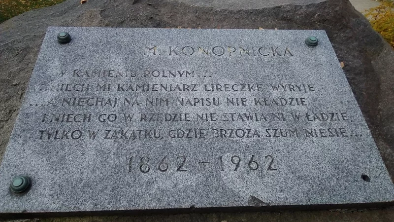 Pomnik Marii Konopnickiej
