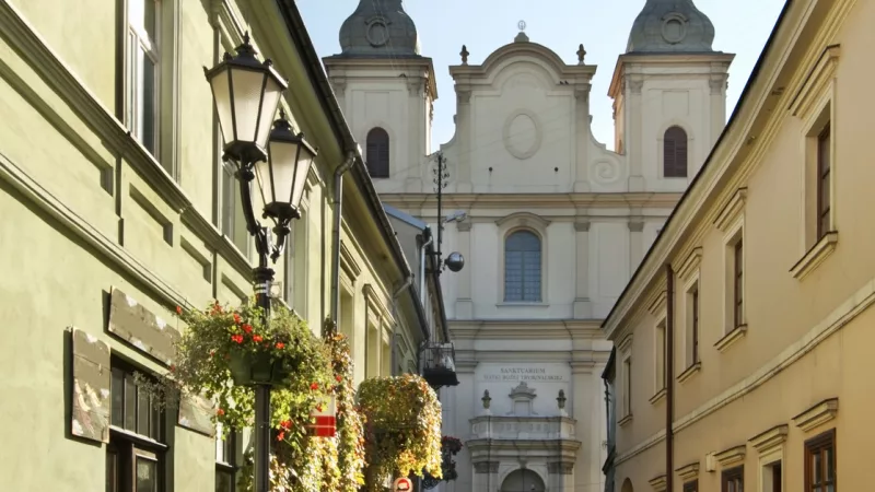 Kościół Rzymskokatolicki Sanktuarium Matki Bożej Trybunalskiej