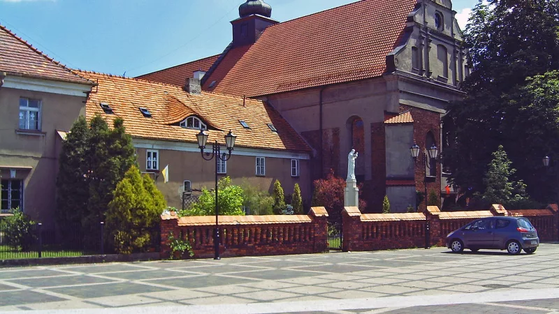 Klasztor podominikański / Kościół św. Stanisława