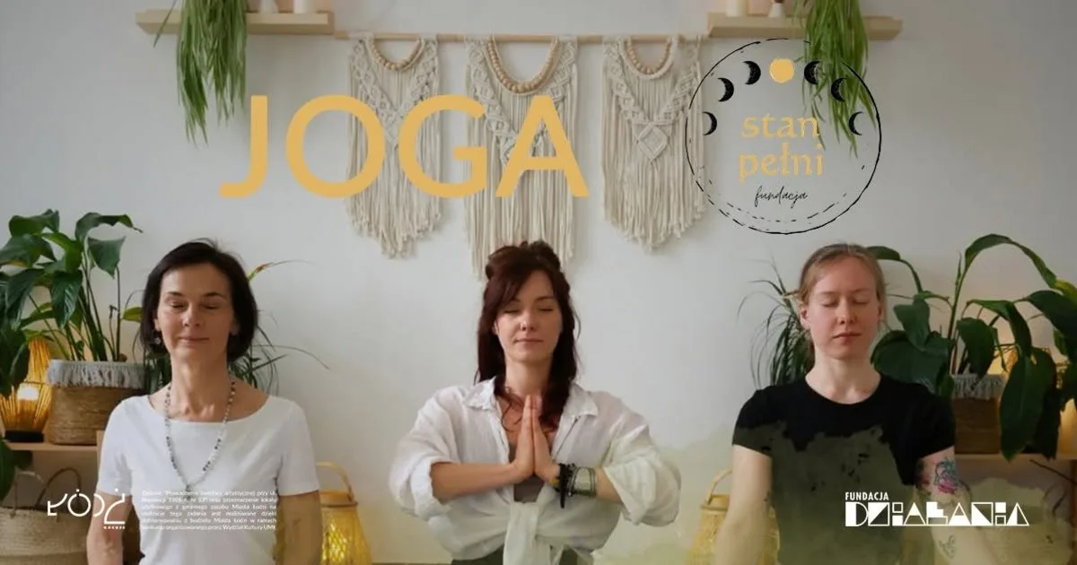 Yoga with Stan Pełni at WYKWIT