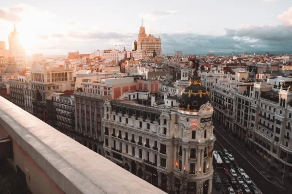 Weekendowy city break z Łodzi: 5 europejskich miast, do których dolecisz w kilka godzin 