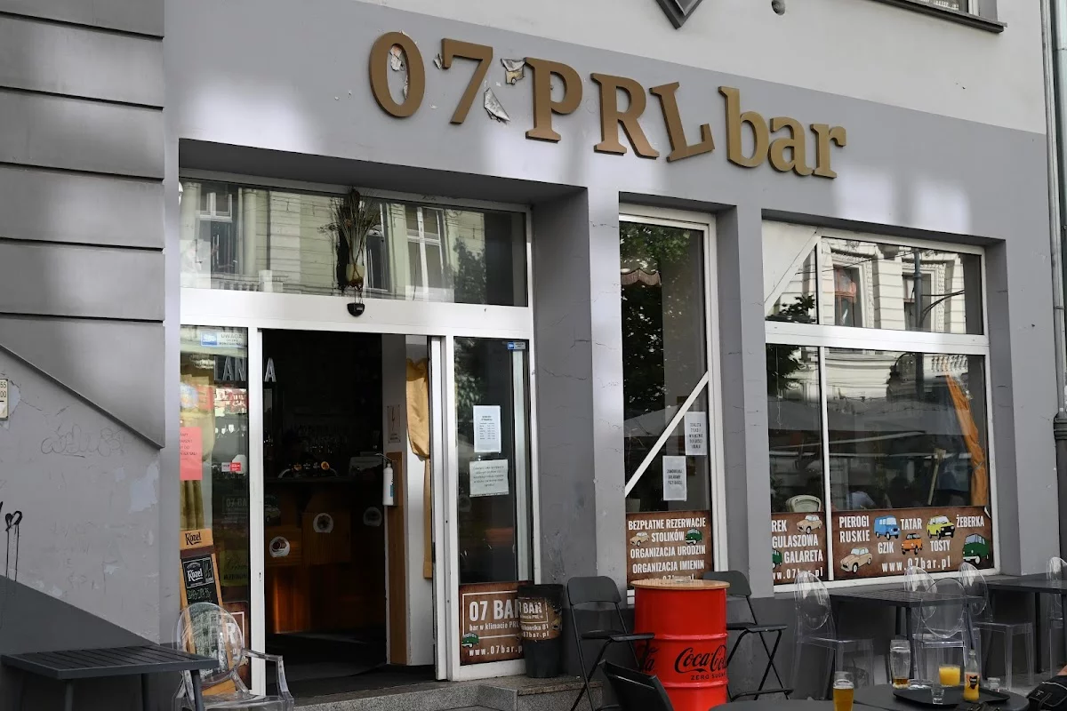 07 PRL Bar